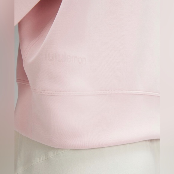 Lululemon Softstreme Perfectly Oversized Cropped Crew - Picture 4 of 5